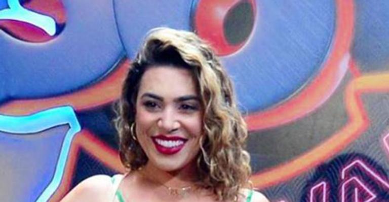 Que corpo! Naiara Azevedo surge com cinturinha finíssima após lipo e fãs se empolgam: ”Maravilhosa”