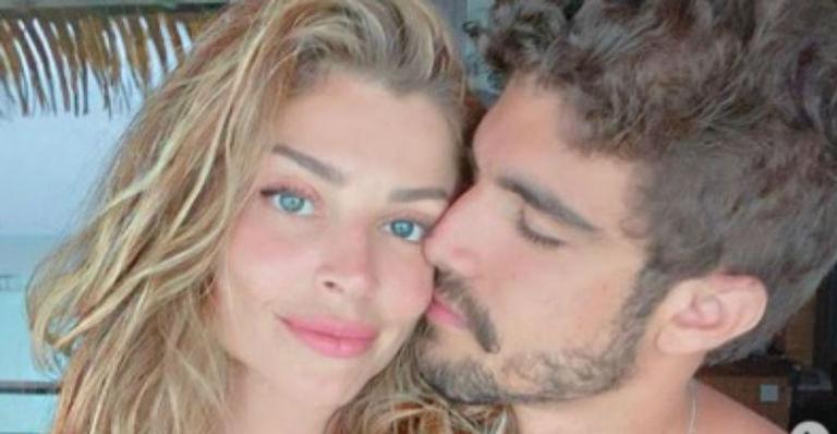 Grazi Massafera e Caio Castro aparecem juntinhos curtindo a quarentena em família