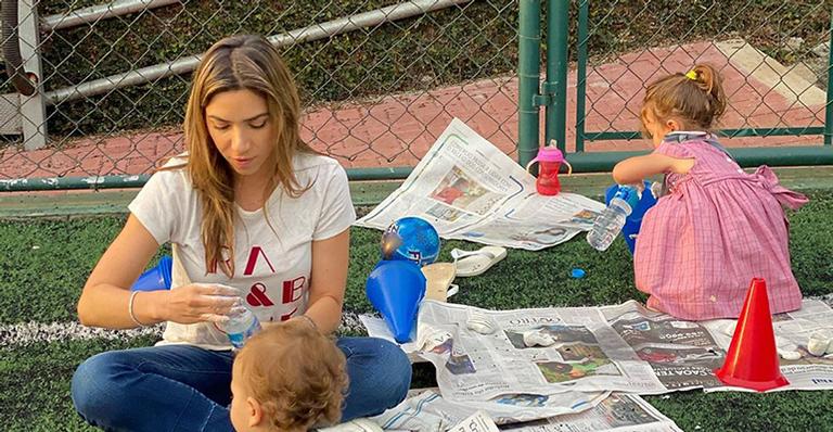 Patrícia Abravanel se vira para entreter filhos na quarentena: “Quero escola de volta”