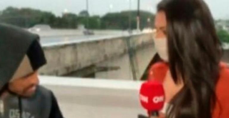 Repórter da CNN Brasil sofre assalto ao vivo e vira alvo de ironia na web: “Blogueira”