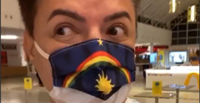 David Brazil vai ao shopping renovar guarda-roupa e rebate críticas: “Estou de saco cheio”
