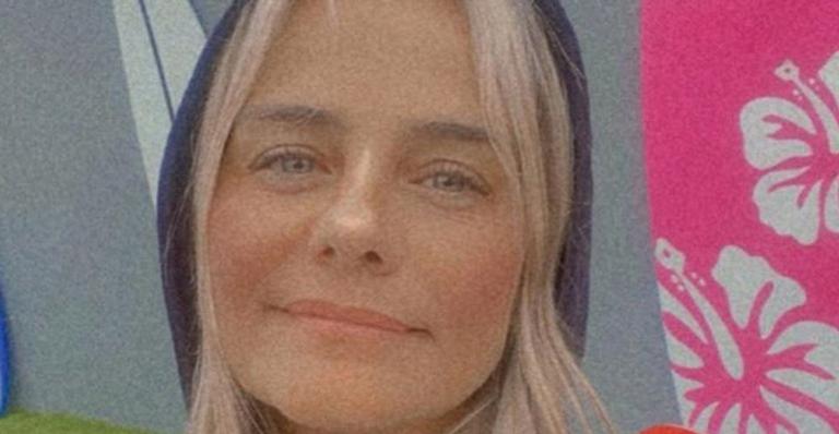 Milene Domingues vence o medo, faz micropigmentação e surge com as sobrancelhas grossas: “Realizou meu desejo”