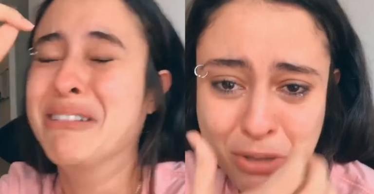 Ex-BBB Hana Khalil chora ao explicar por que pegou o auxílio emergencial: “Vou tentar falar sem drama”