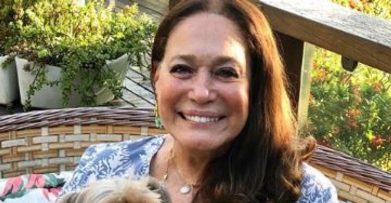 Susana Vieira lamenta saudades e mostra último clique antes do fim das gravações de ‘Éramos Seis’