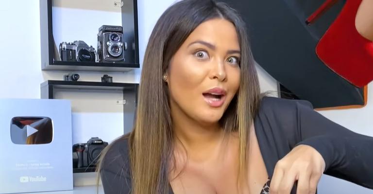 Como assim? Geisy Arruda explica fetiche por salto alto: “A mulher pode te pisotear”