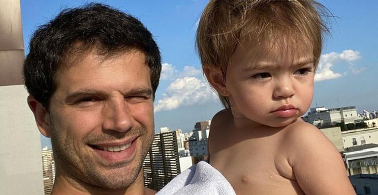 Duda Nagle relembra registro da infância e mostra semelhança com a filha, Zoe Sato