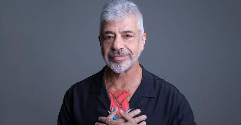 Lulu Santos diverte seguidores ao fazer piada com Arthur Aguiar: ”Não peguei”