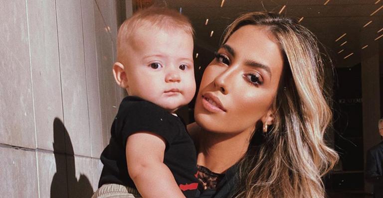 Com 1 ano, filho de Gabi Brandt explode o fofurômetro ao falar primeira palavra completa