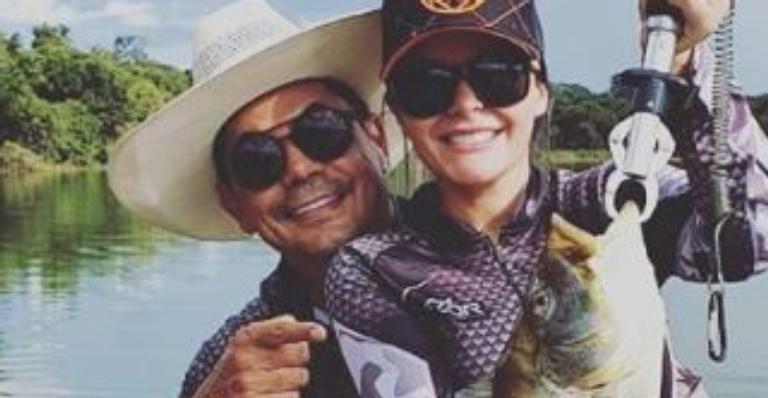 Maraisa volta atrás e reata namoro com sertanejo Fábricio Marques