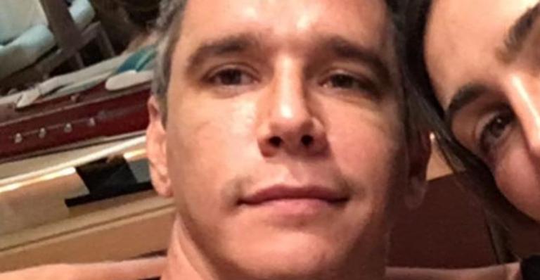 Márcio Garcia faz declaração emocionante para celebrar aniversário da esposa: “Foi amor à primeira vista”