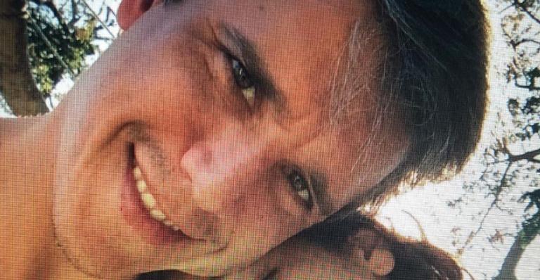 Márcio Garcia relembra cliques inéditos do nascimento de sua filha, Nina: “Presente divino”