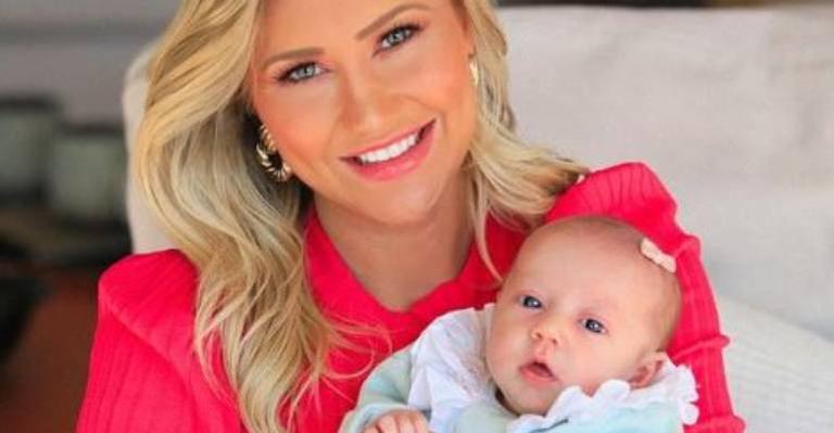 Ana Paula Siebert relembra parto da filha em publicação emocionante: ”Do jeito que você quis”