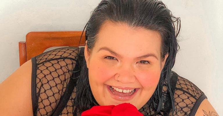 Fofura! Thais Carla coleciona elogios ao exibir a beleza da filha caçula: ”Sua cara!”