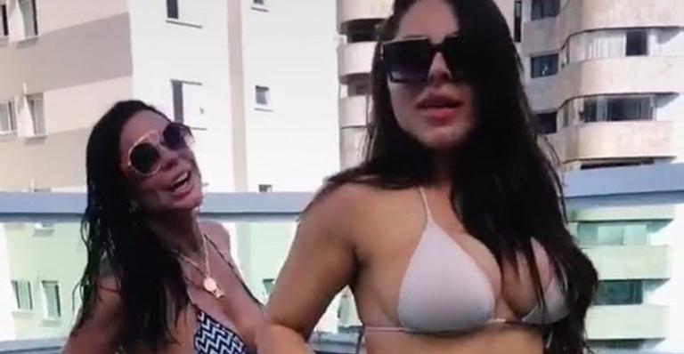 Andressa Miranda surpreende a web ao dançar ‘Conga’ com Gretchen: “Rainhas”