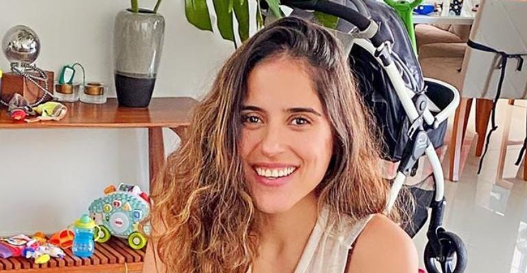 Com apenas 11 meses, Filho de Camilla Camargo encanta ao andar pela casa: “Corrida de obstáculos!”