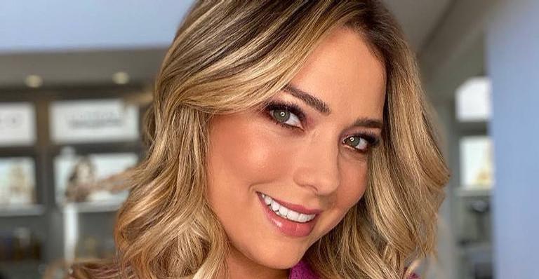 Carol Dantas mostra momento fofo ao celebrar mais um mês de vida do caçula: “Sempre sorridente”