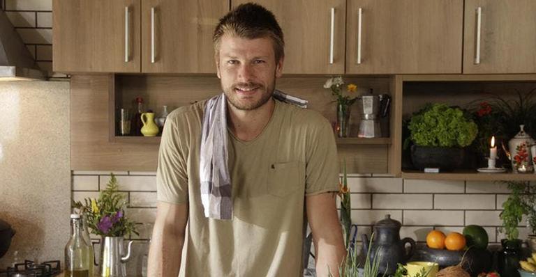 Sucesso em canal a cabo, culinária sem frescura de Rodrigo Hilbert agora vai reforçar o ‘É de Casa’