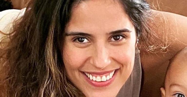 Camilla Camargo surge coladinha do primogênito e encanta a web: “Como eu amo”