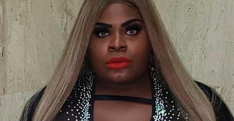 Jojo Todynho surge com look transparente e decote perigoso: “Que poder!”