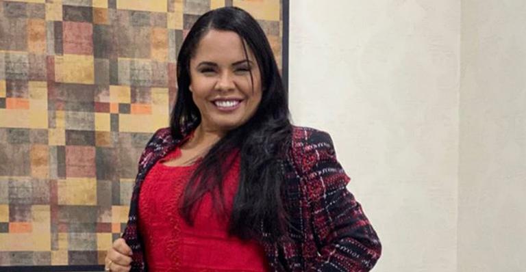 Duramente criticada, cantora gospel Cassiane publica nota de esclarecimento: “Peço perdão”