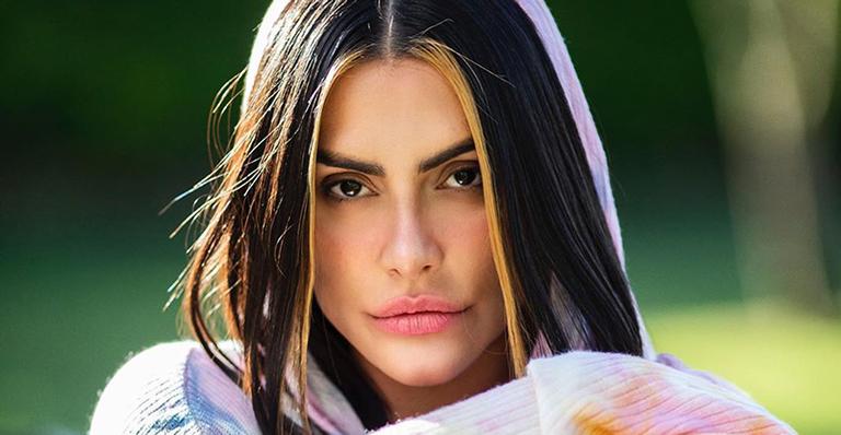 Cleo abre o jogo e revela se será mãe: “Vai acontecer no meu tempo”