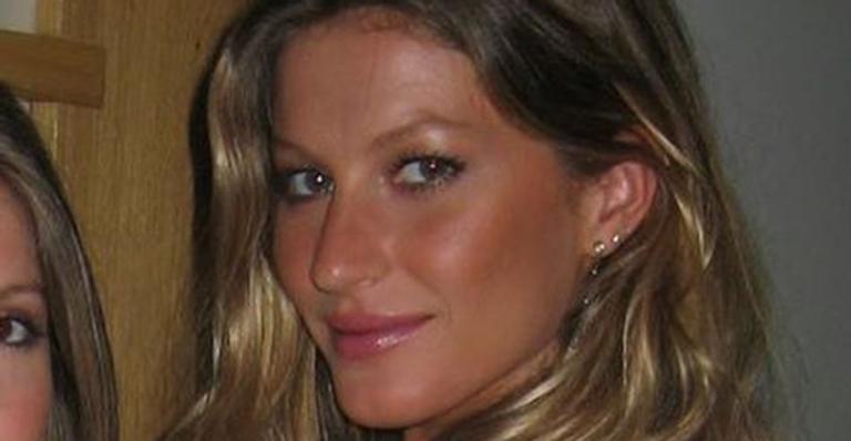 Gisele Bündchen comemora 40 anos com clique raro ao lado da irmã gêmea: “Minha melhor amiga”