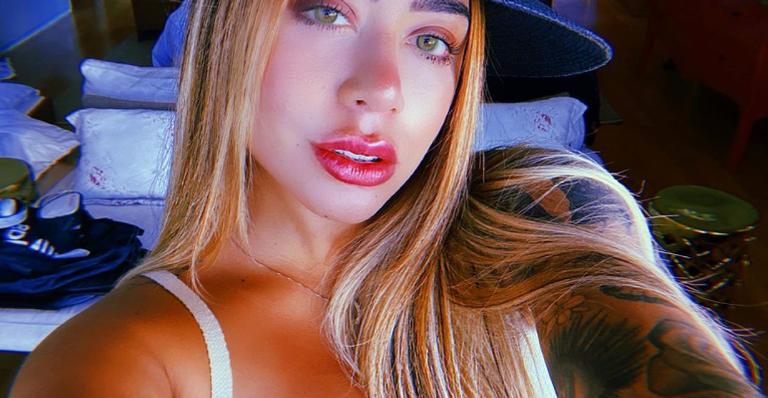 Rafaella Santos ostenta beleza rara e seios turbinados em decote generoso: ”Maravilhosa!”