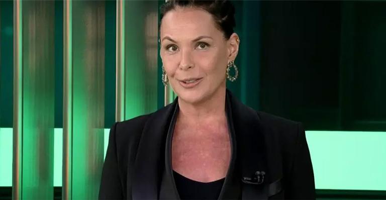 Record TV nega privilégios para Carolina Ferraz nos bastidores da emissora: “Toda equipe elogia sua conduta”
