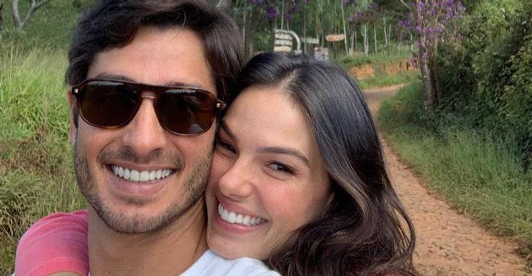 Em papo picante, Isis Valverde revela lado fetichista na intimidade com o marido: “Eu gosto”