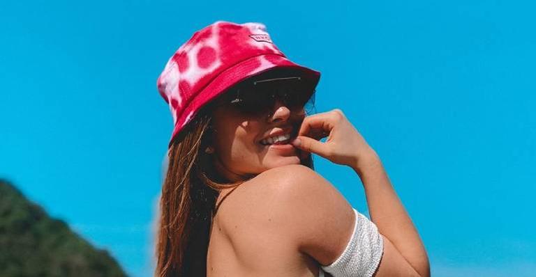 Larissa Manoela ostenta beleza e boa forma em dia de praia: ”Maravilhosa”