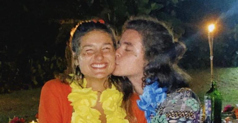 Sasha Meneghel ganha declaração e beijão do namorado: “Cada dia tenho mais certeza do amor”