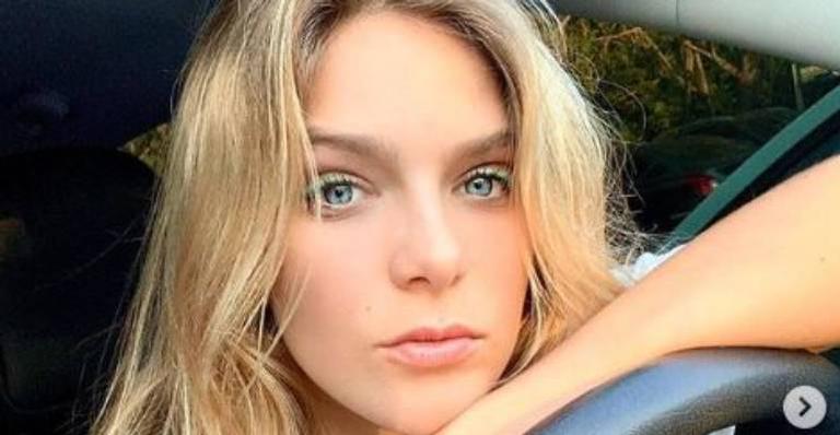 Isabella Santoni encanta ao dividir momentos fofos com irmã caçula: ”Meu anjinho”