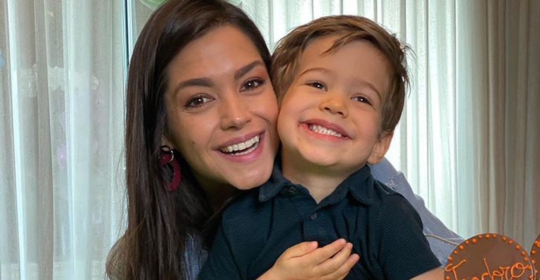 Thais Fersoza mostra festão de aniversário do filho, Teodoro: “Três anos já”