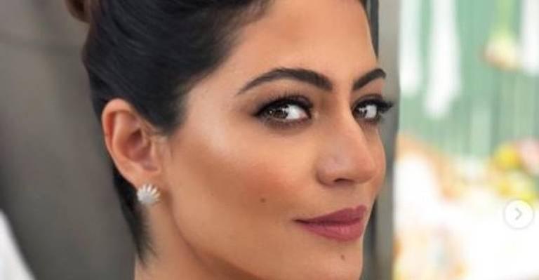 Carol Castro aquece coração dos fãs com clique especial da herdeira