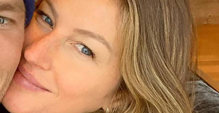 Com clique em família, Gisele Bündchen faz homenagem de aniversário romântica a Tom Brady: “Minha vida”