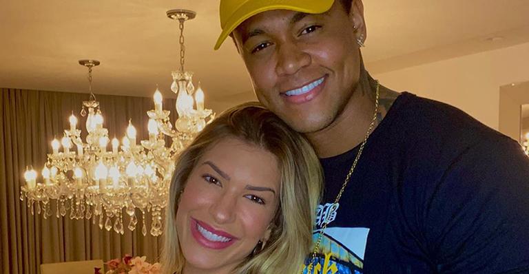 Lore Improta ironiza novo namoro com Léo Santana: “Dessa água não bebereis”