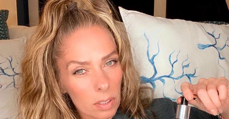 Em sua mansão, Adriane Galisteu celebra 10 anos do herdeiro com festa intimista