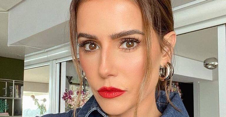 Após três exames, Deborah Secco confirma resultado positivo para a covid-19: “Muito baqueados”