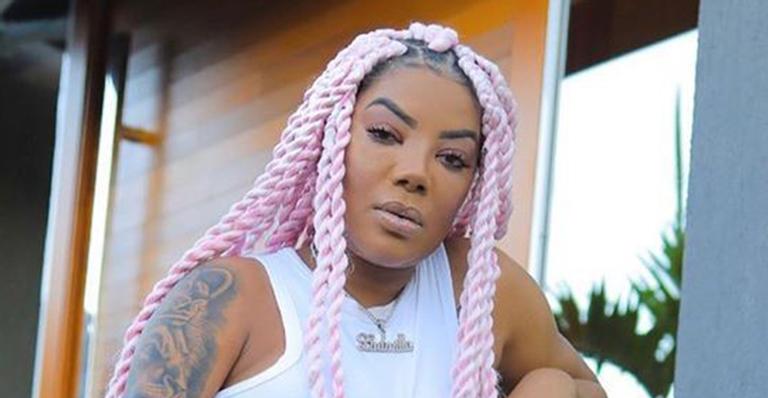 Ludmilla posa de barriga de fora após lipo 3D e fãs elogiam resultado: “Toda definida”