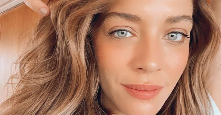 Luma Costa curte passeio paradisíaco ao lado do marido e dos filhos