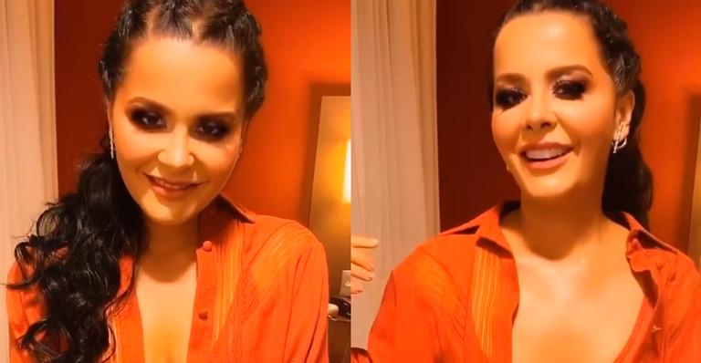 De camisa aberta, Maraisa recria primeiro encontro com o namorado e agrada: “E esse decote?”