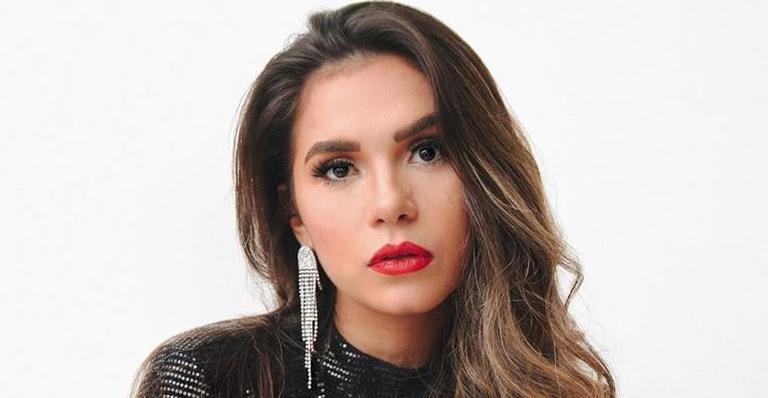 Ex-BBB Gizelly Bicalho aparece dançando funk na web e mostra que domina o rebolado