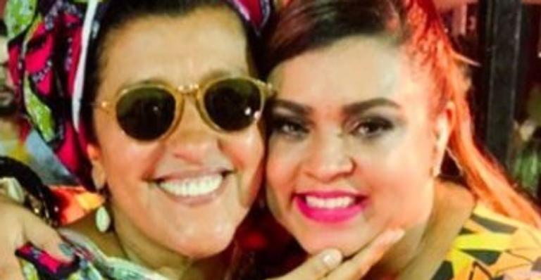 Regina Casé parabeniza Preta Gil no dia do seu aniversário: “Me protege e aconselha”