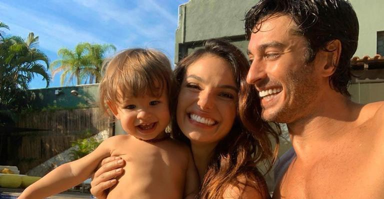 Isis Valverde faz declaração emocionante ao marido, André Resende: “Pai maravilhoso para o nosso príncipe!”