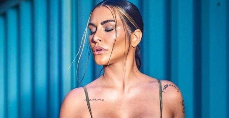 Cleo Pires posta clique empoderada e avisa: “Sou baixinha”