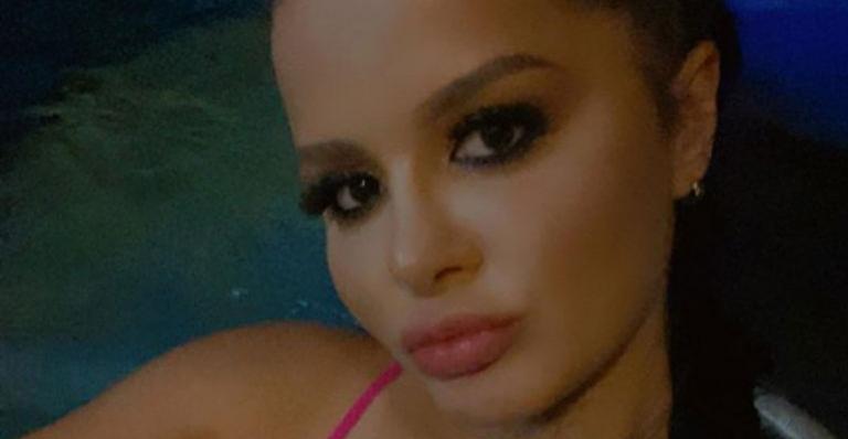 Maraisa esbanja beleza em clique de biquíni e impressiona: “Você me desmonta e o coração não aguenta”