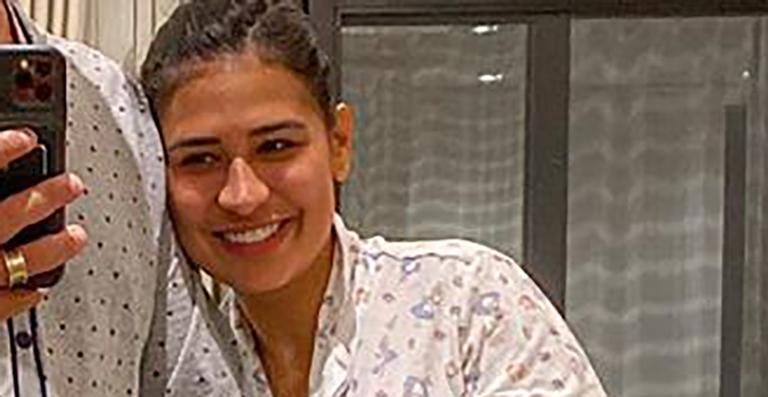 Simone, da dupla com Simaria, encanta a web ao posar com marido e o filho: “Muito amor”