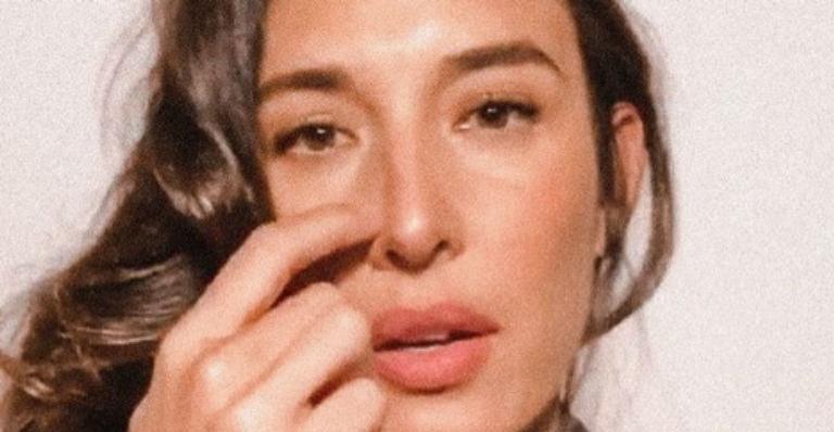 Giselle Itié relembra clique quando criança e se manifesta sobre o caso da menina de 10 anos grávida: “Que país é esse?”