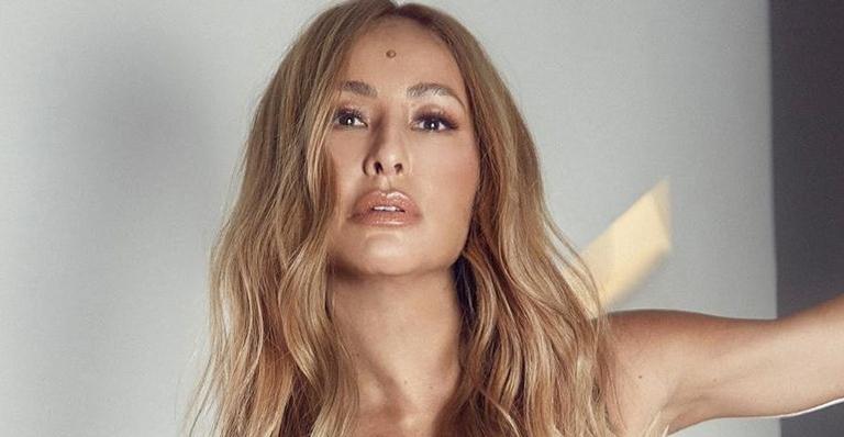 Loiríssima, Sabrina Sato dá show de autoestima após mudança: “Estou me amando”