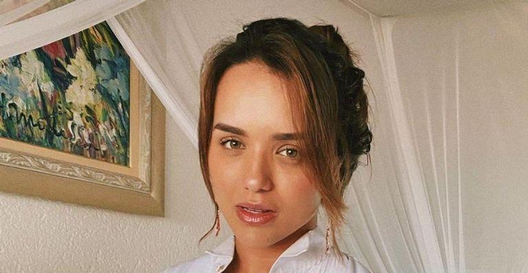 Rafa Kalimann encanta com clique natural: “Perfeita”
